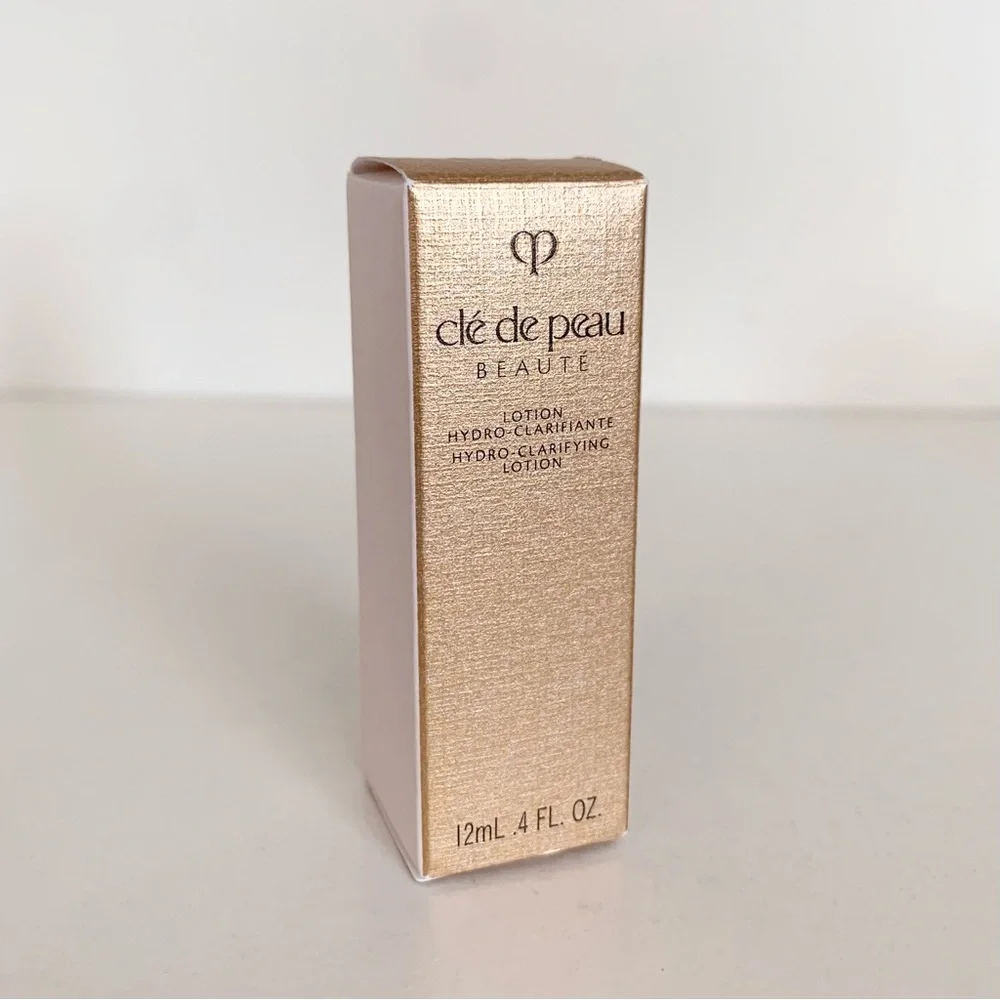 Cle de peau hydrating lotion